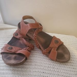 Earth Origins Tracy Womens Brown Leather Strap Slingback Sandals Shoes Size 8